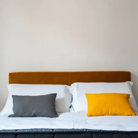 Comostay